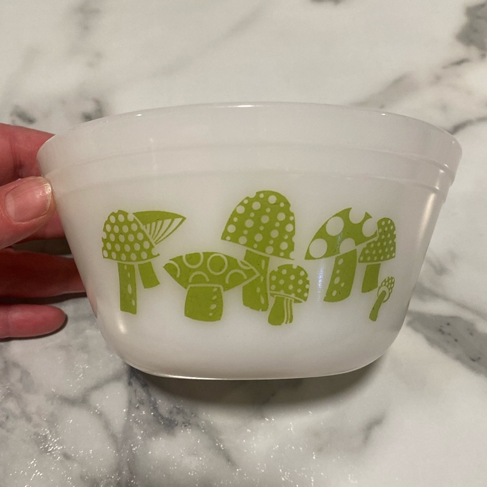 Super Rare Federal Glass Mushroom Mixing Bowl